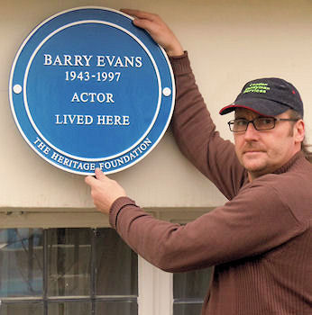 Fixing Heritage Plaque